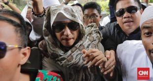 Bahar bin Smith ke Nusakambangan, Netizen Sindir McD Sarinah – CNN Indonesia